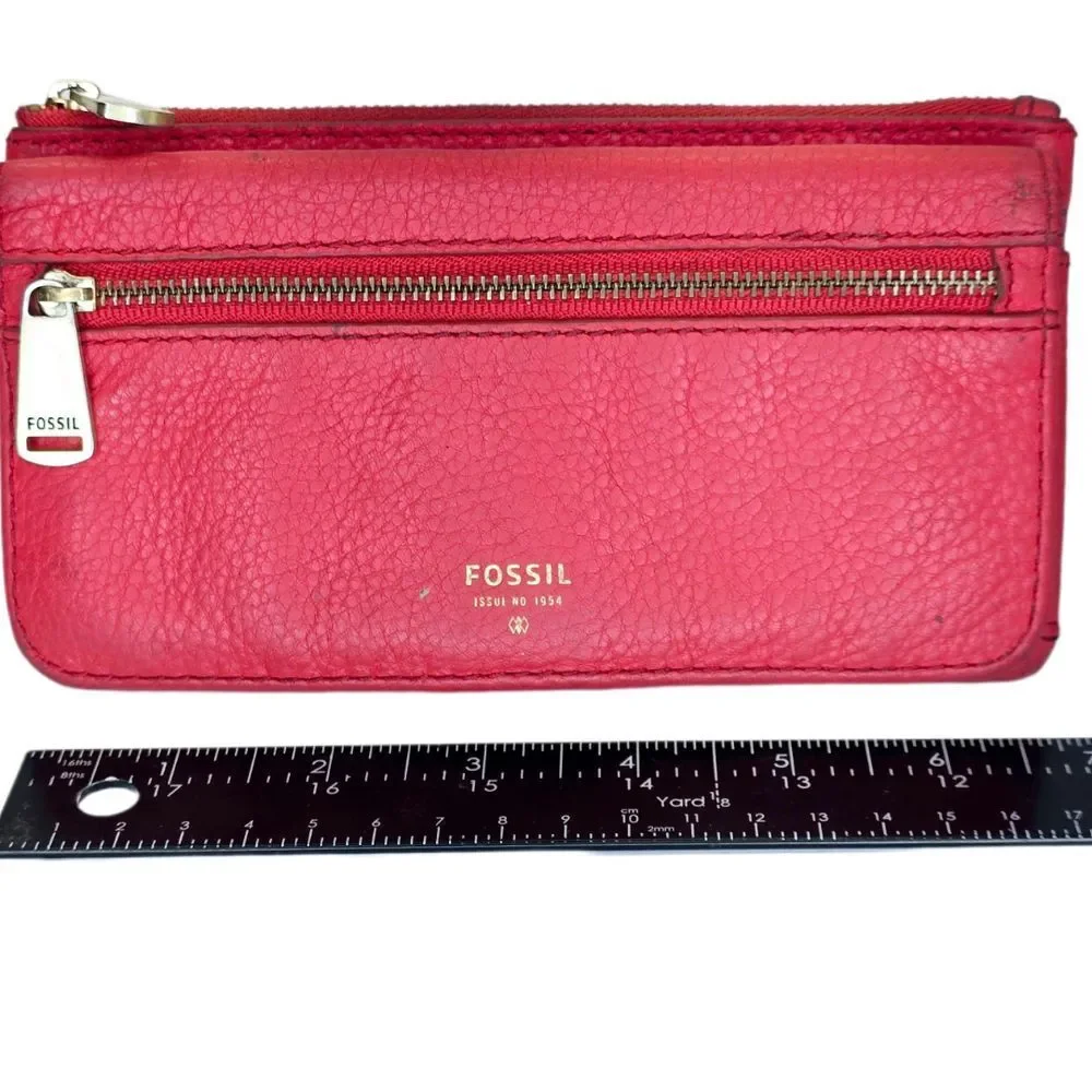 Fossil Red Pebbled Leather Wallet Clutch Card‎ Holder Zip Around Organizer Snap